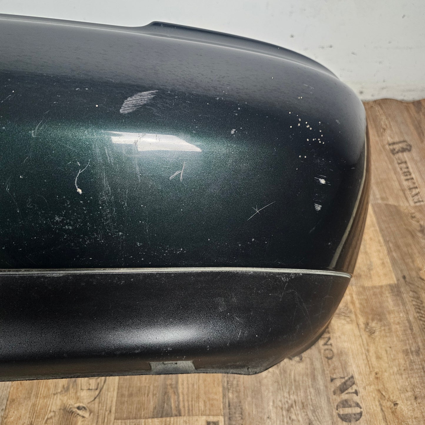 Audi A4 B5 8E Limo Heckstoßstange Stoßfänger hinten 8D0 807 521 LY6P Ragusagrün gebraucht