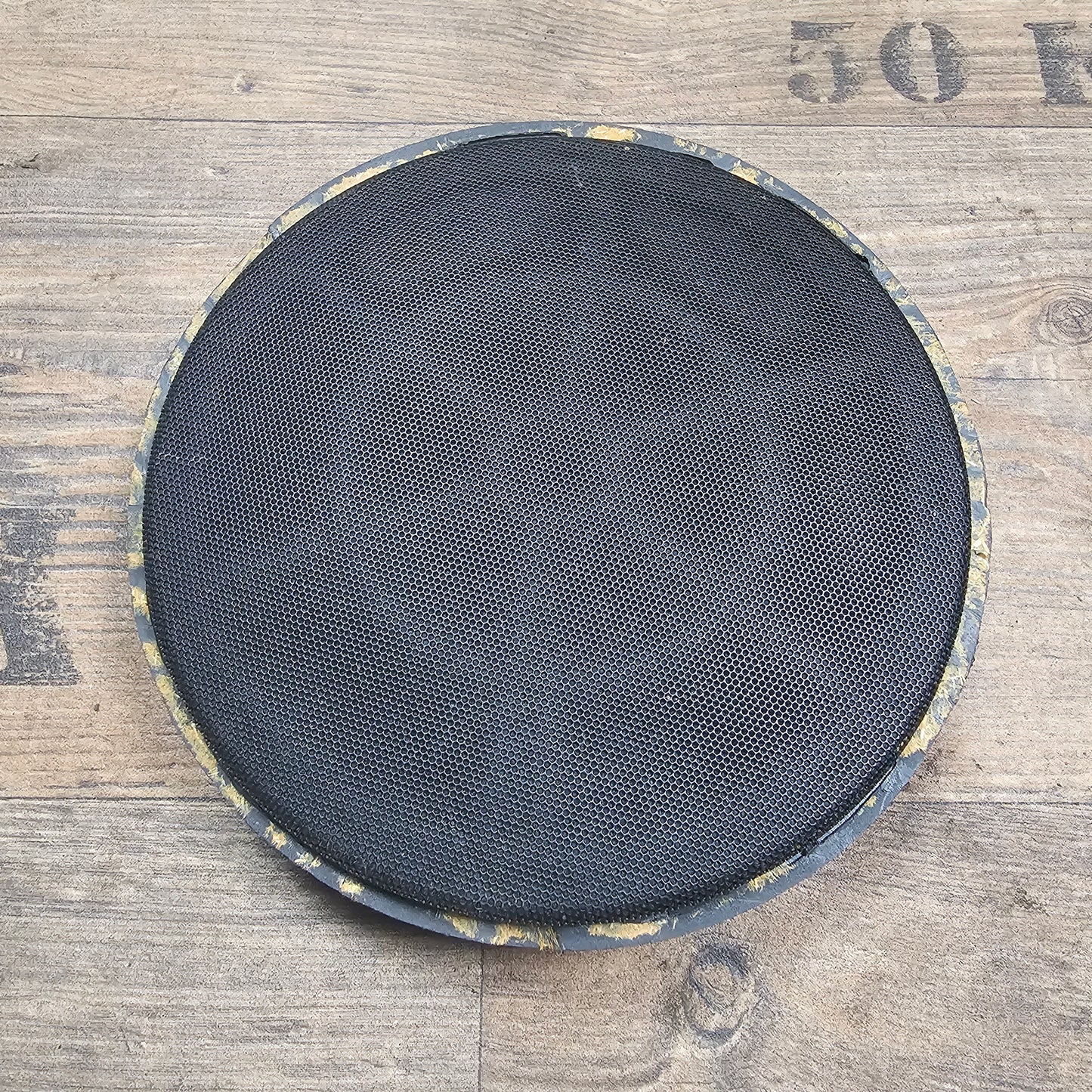 Gebrauchtes Boxengitter für VW Golf 3 / Vento / Cabrio – Links Hinten mit Rahmen – Teilenummer 1H3867149 + 1H3867043