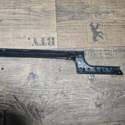 Zierleiste Armaturenbrett Audi A4 B6 (8E) 8E1 853 190 Farbe Soul - gebraucht