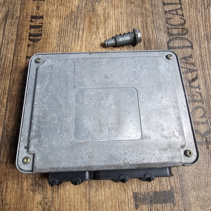 Tacho Kombiinstrument VW Golf IV 1J0919861 + Zündschloss mit 1 Schlüssel 4B0905851C + Motorsteuergerät 036 906 014 AB + Airbag Steuergerät 1J0 909 609 – Gebraucht