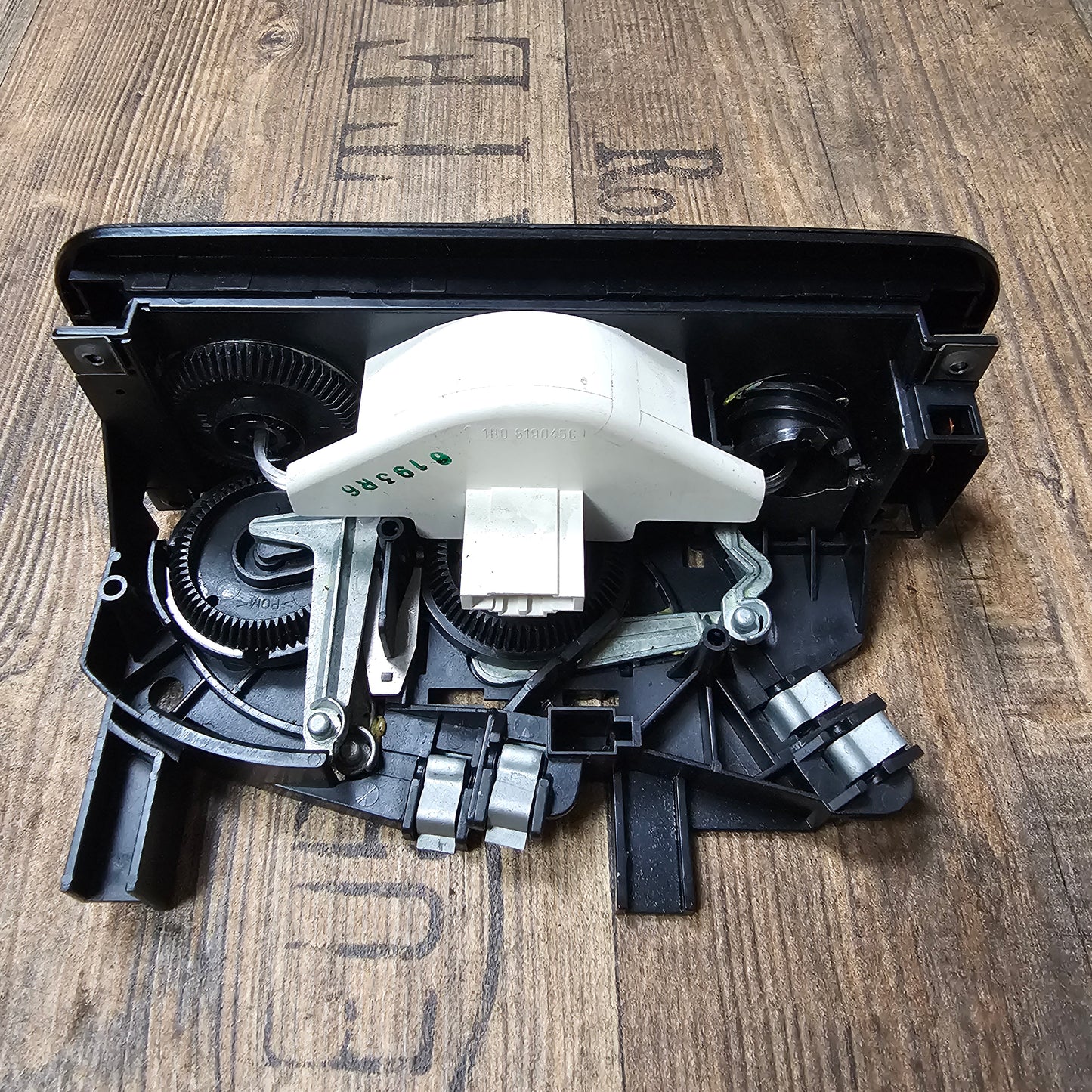 Heizungsbedienteil + Blende – 1H0819045C / 1H0820045C + 1H6819075 – VW Golf 3 / Vento / Cabrio – gebraucht