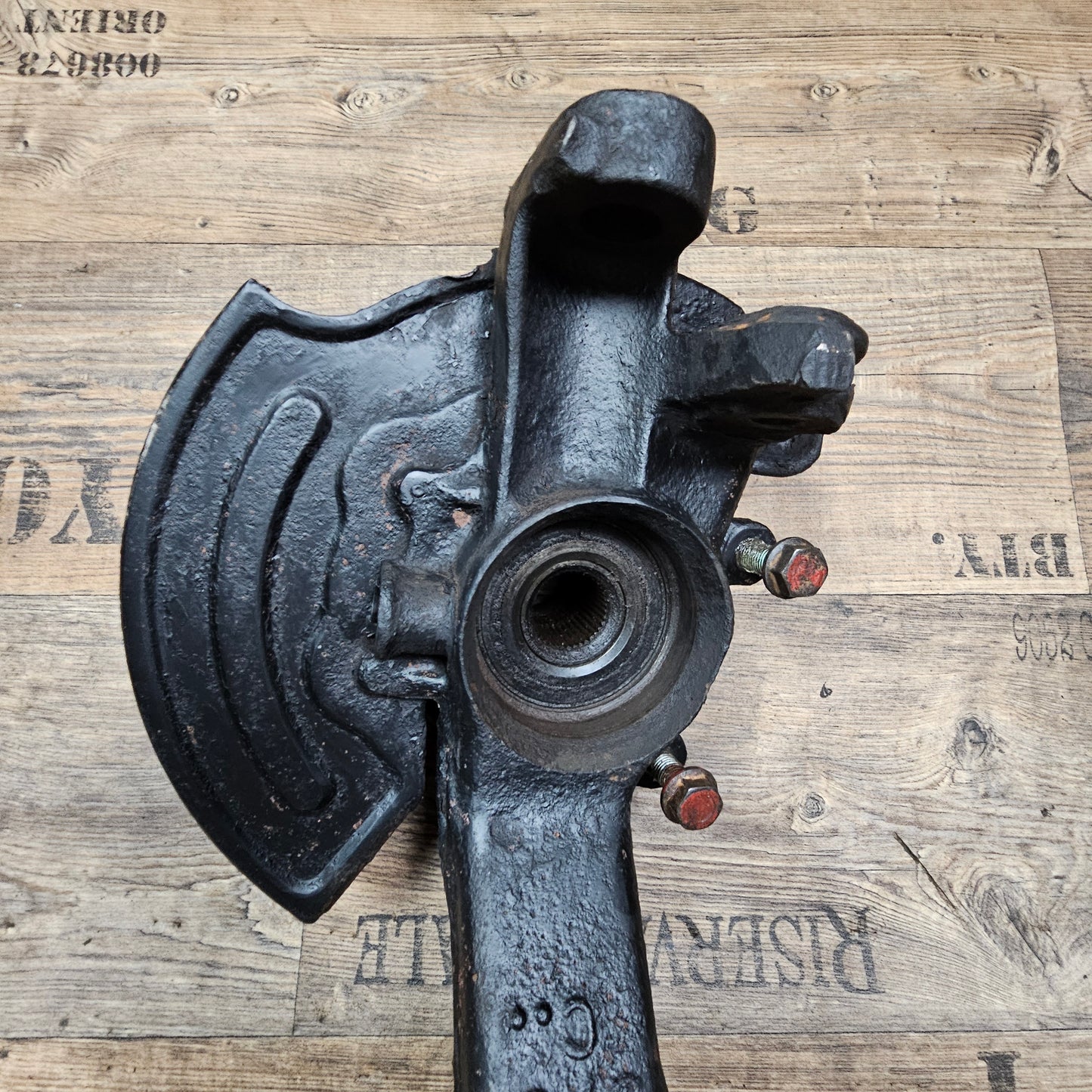Achsschenkel vorne links Audi A4 B5 VW Passat 3B 3BG 8D0 407 257 N - gebraucht