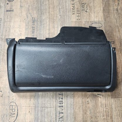 Handschuhfach schwarz VW Golf 3 / Vento / Cabrio – 1H1857922B – gebraucht