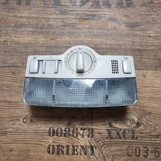 Innenleuchte / Leseleuchte VW Passat 3B 3BG Golf 4 Bora Jetta – 1J0 947 105 – Original VW Innenraumbeleuchtung