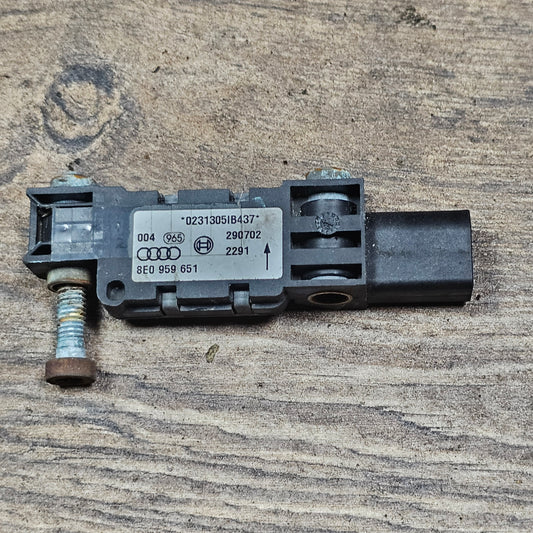 Crashsensor Audi A3/S3 8P A4/S4 8E B6/B7 Cabrio 8H A8 4E 8E0959651