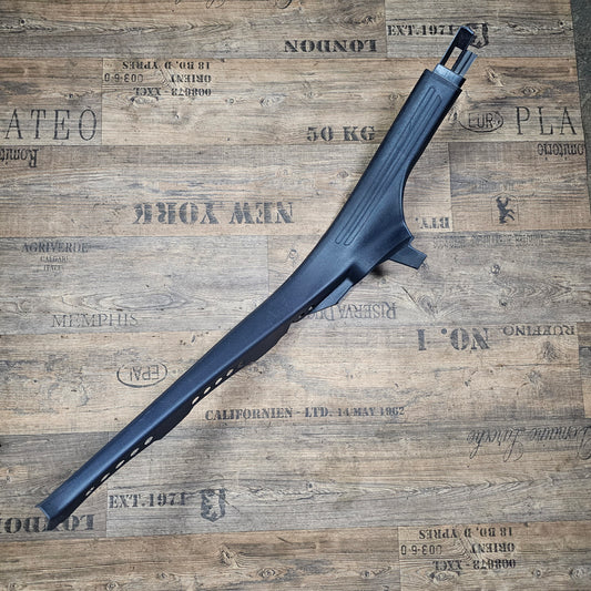 Verkleidung C-Säule unten links / Einstiegsleiste Audi A6 4F C6 4F0 867 767 A Indigo Blau - gebraucht