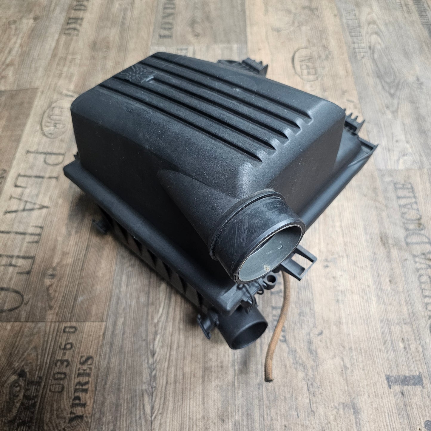 Luftfilterkasten VW Golf 3 / Vento / Cabrio / Syncro – 1H0129607BJ – gebraucht