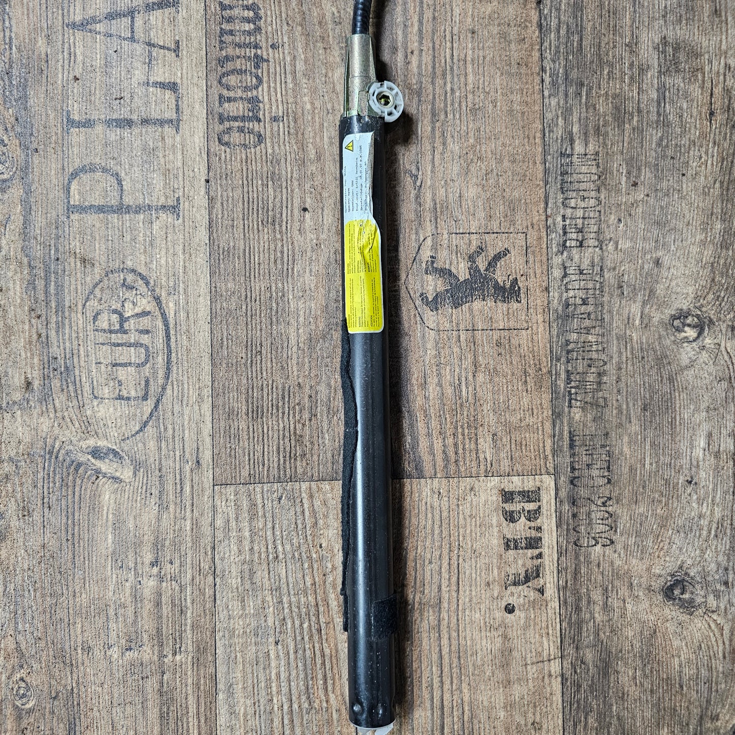 Sicherheitsgurt mit Gurtstraffer vorne links VW Golf 3 – 1H0857705A – gebraucht