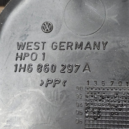 Halter Warndreieck + Verbandskasten – 1H6860297A / 1H6860269 – VW Golf 3 / Vento / Cabrio – gebraucht