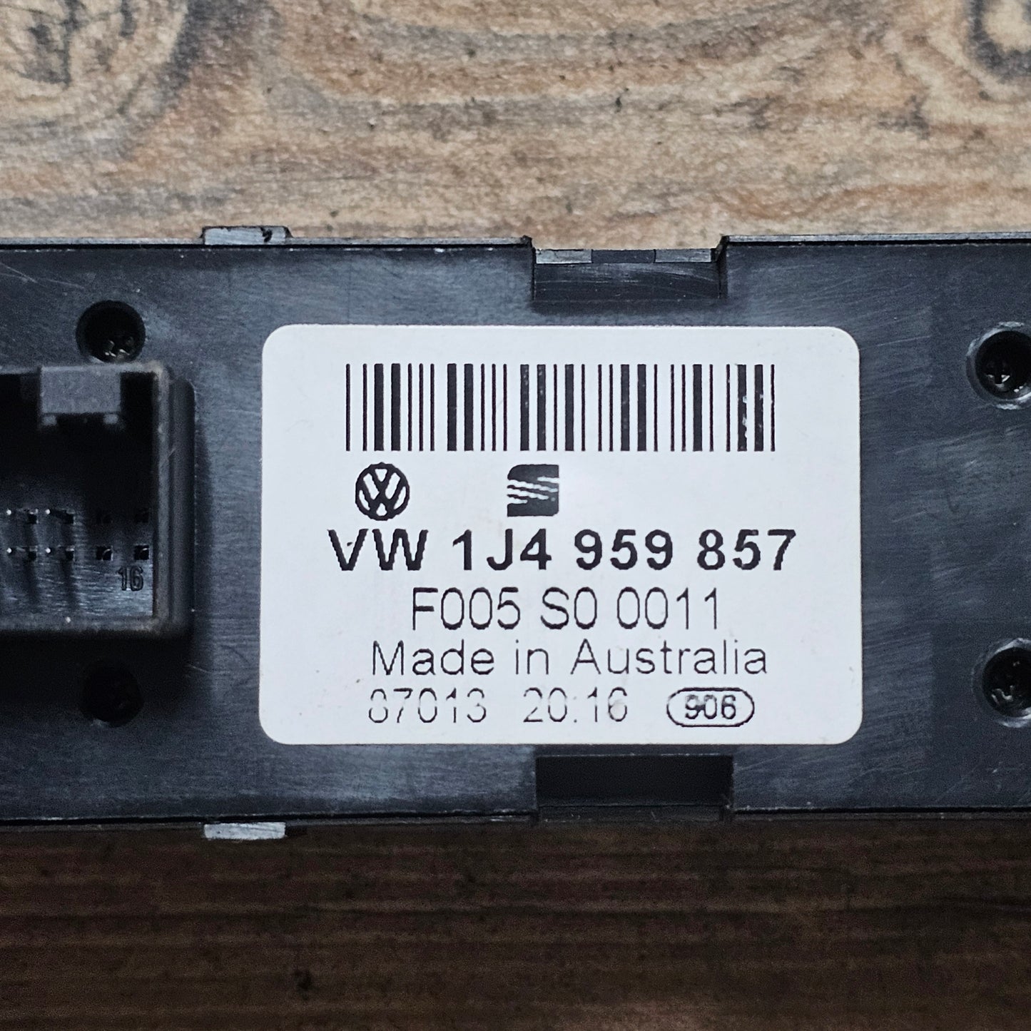 Fensterheberschalter links 1J4959857 VW Golf 4/Bora/Seat/Skoda