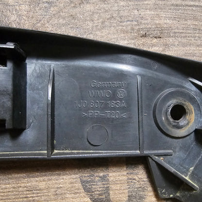 Stoßstangenhalter links und rechts VW Golf 4 Bora 1J0807184A 1J0 807 183A