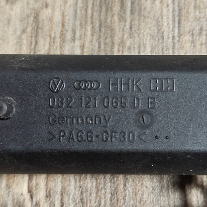 Kühlmittelrohr VW Golf IV 1.4 16V – Originalteil 032121065D – passend für Audi, Seat, Skoda