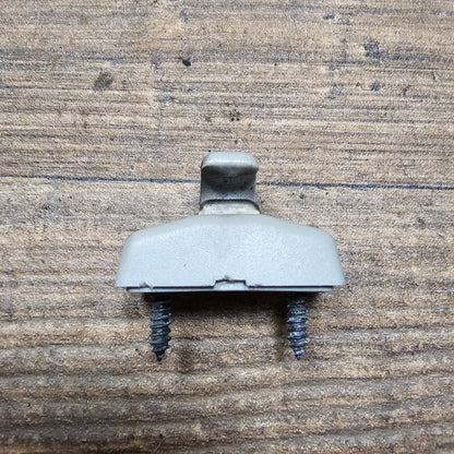 Sonnenblenden-Clip Grau VW Skoda Seat – Teilenummer 3B0 857 561 A – Gebraucht
