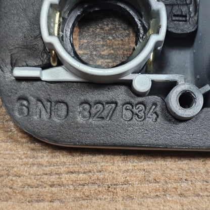 Heckklappengriff grau – VW Polo 6N – 6N0827565A – neu (Lagerware)